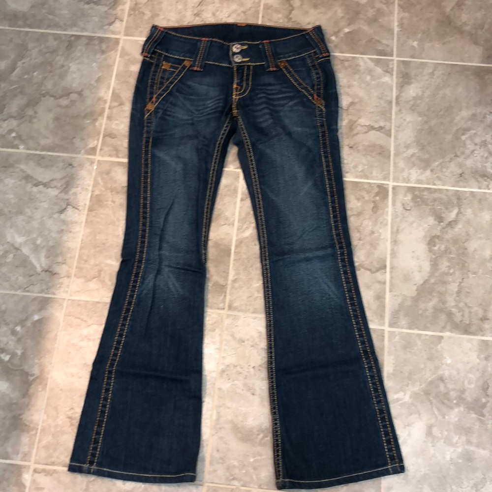 True Religion, size 26.